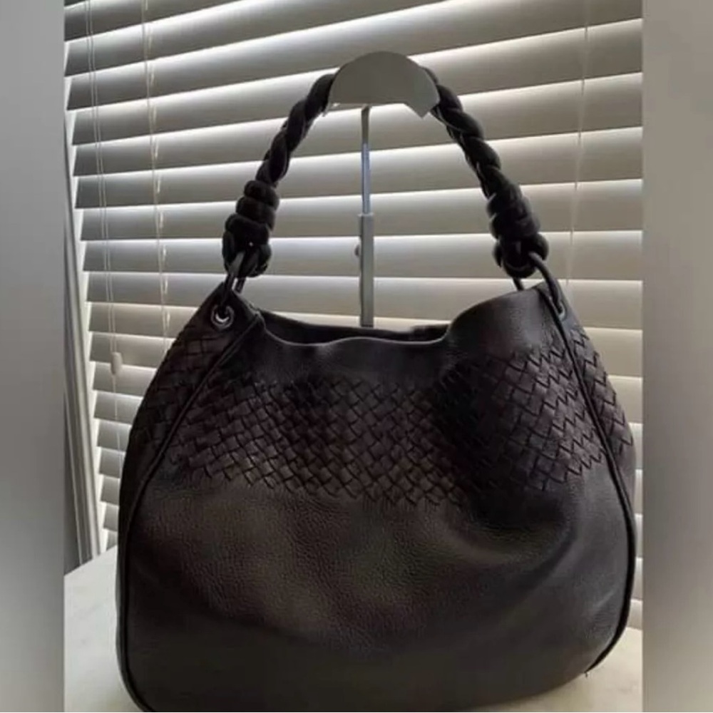 Bottega Veneta Black Gun Metal Woven Handle Hobo Shoulder Leather Purse Bag